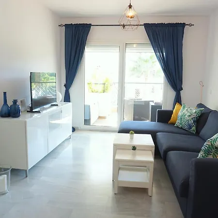 Family Complex Mi Capricho 1, Sea View Apartment Sitio de Calahonda